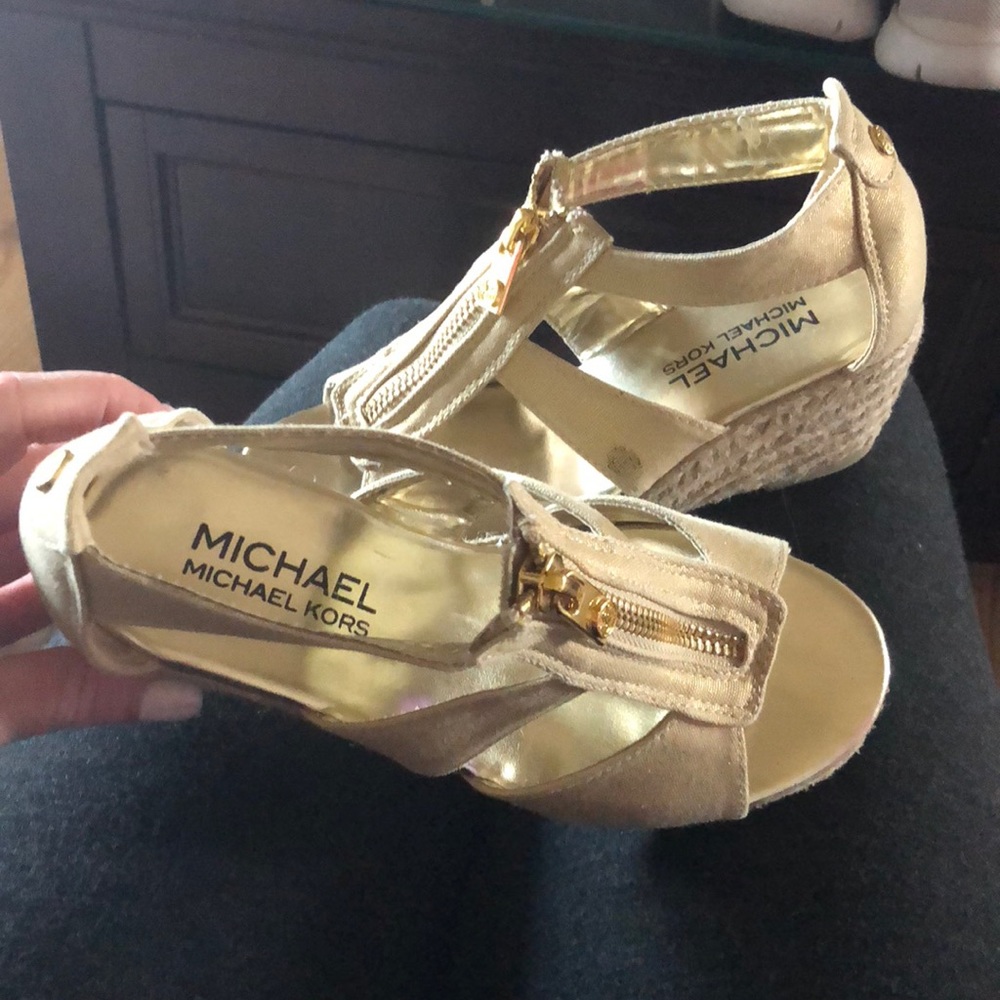 Girls wedges